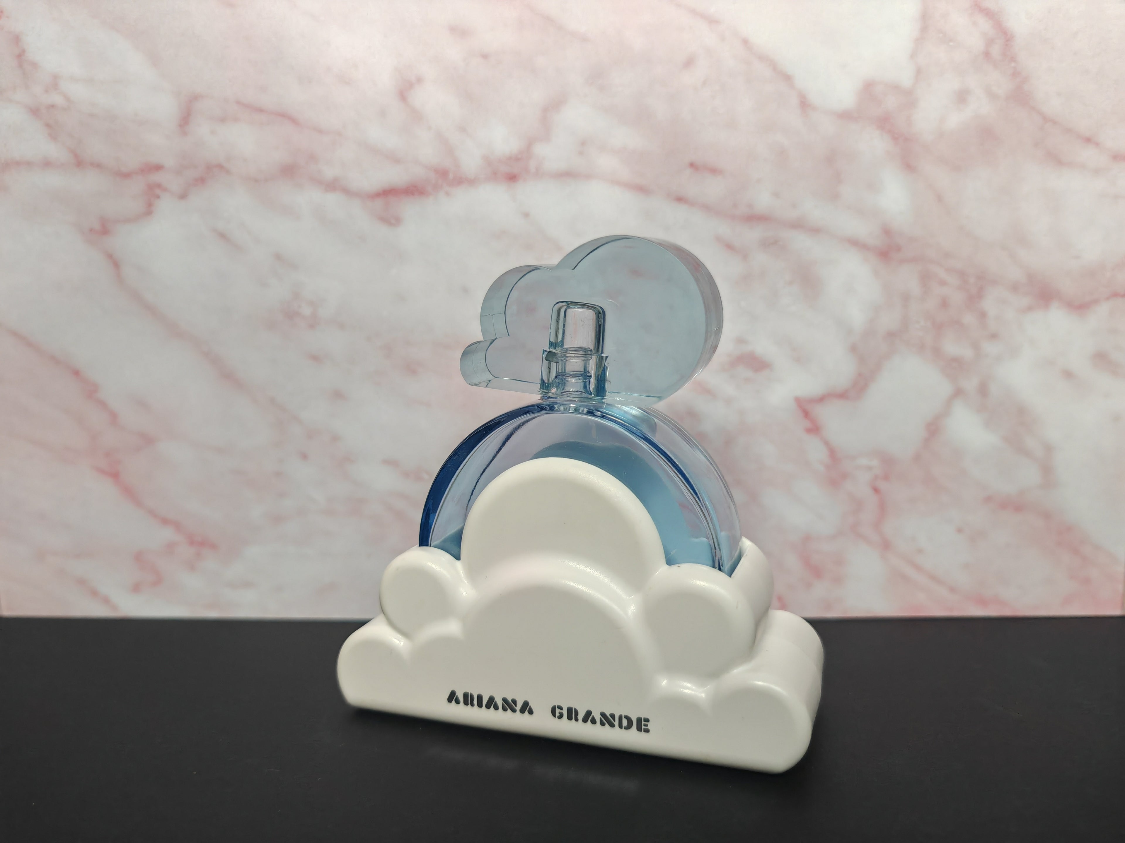 Ariana Grande Cloud – Perfume Sample