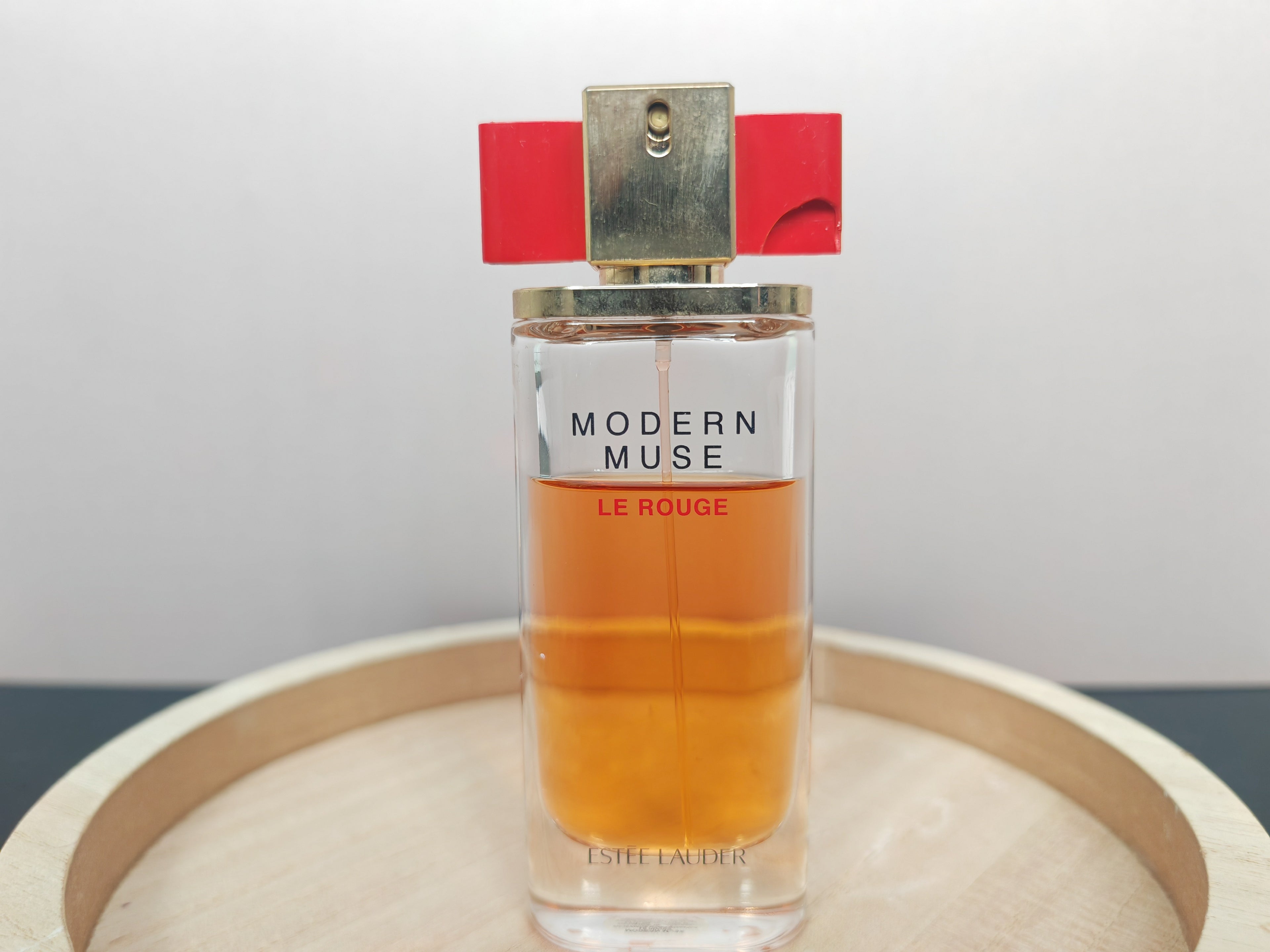 Estée Lauder Modern Muse Le Rouge Eau de Parfum – Perfume Sample
