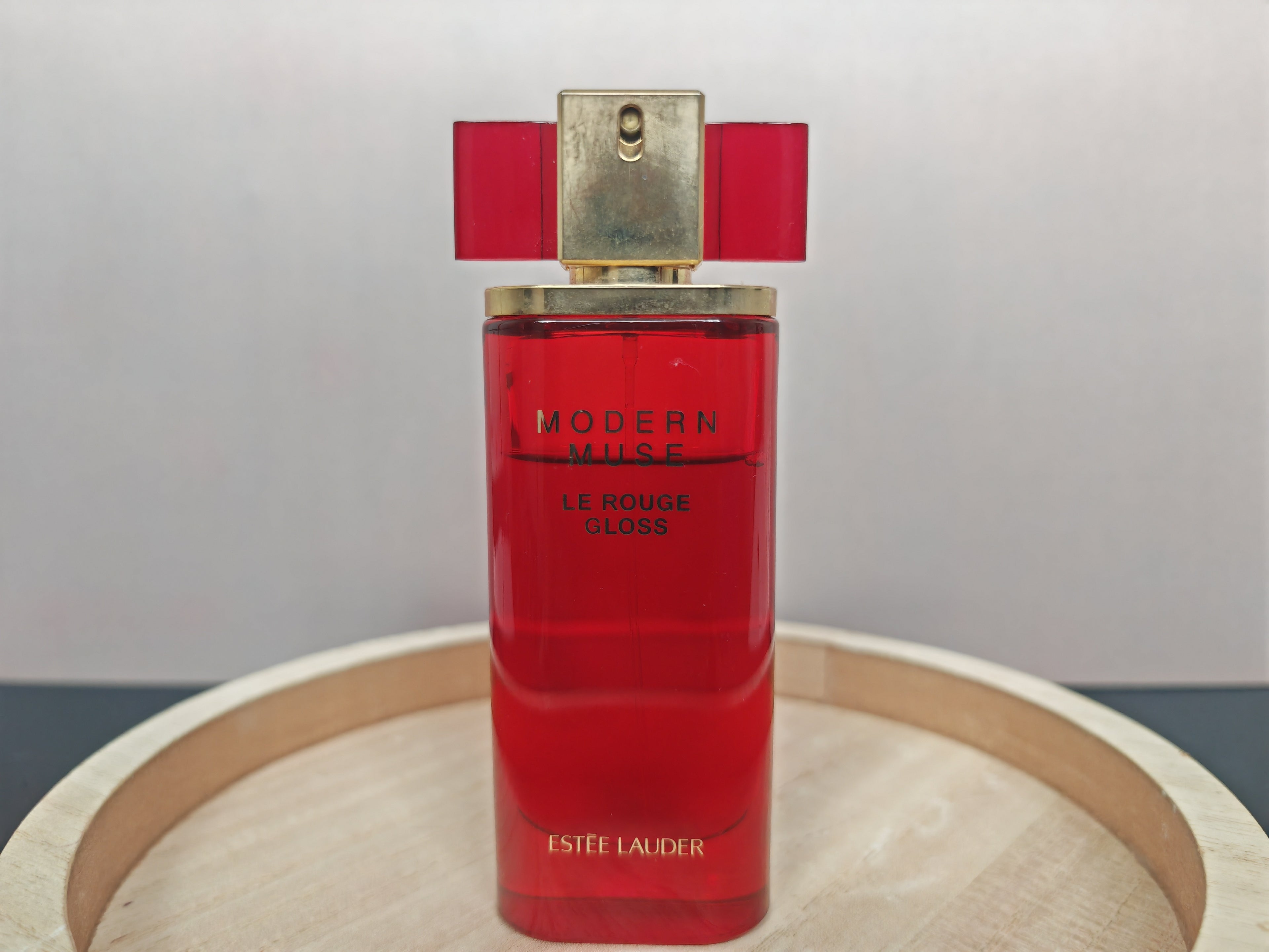 Estée Lauder Modern Muse Le Rouge Gloss Eau de Parfum – Perfume Sample
