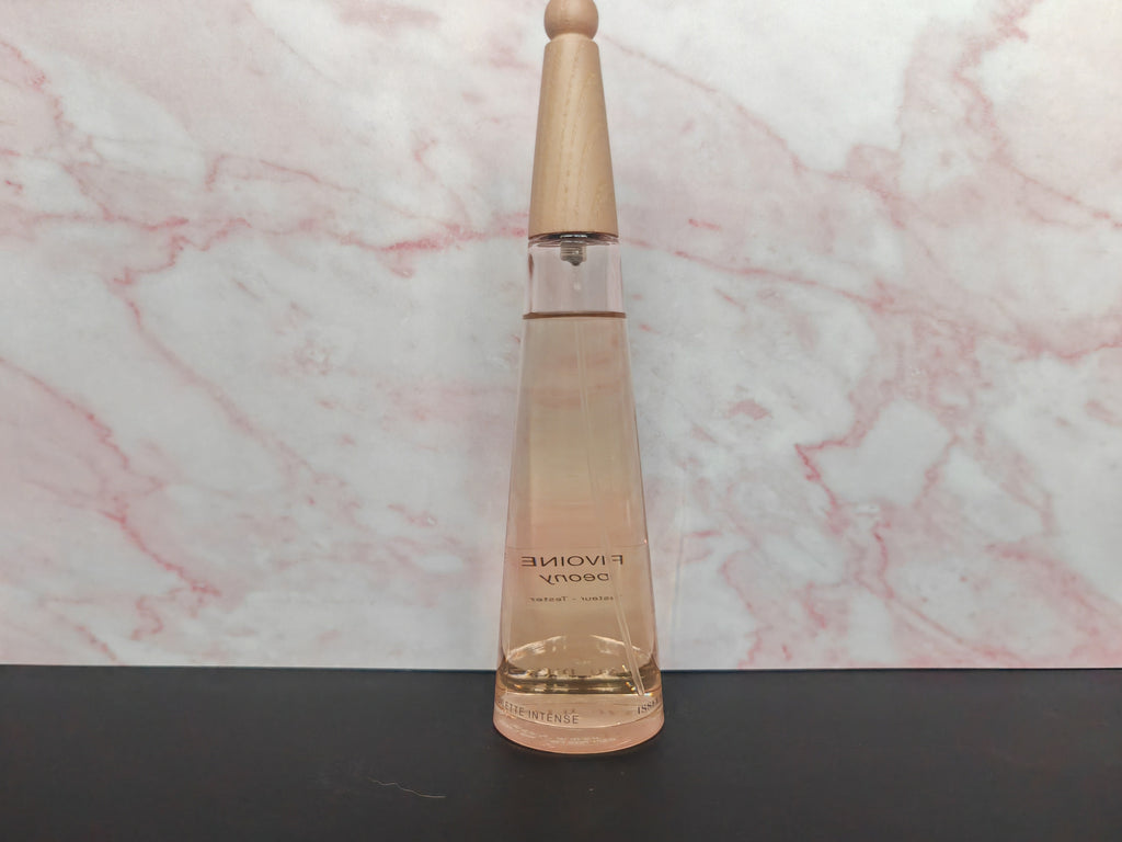 Issey Miyake L'Eau d'Issey Pivoine EDT Intense – Perfume Sample