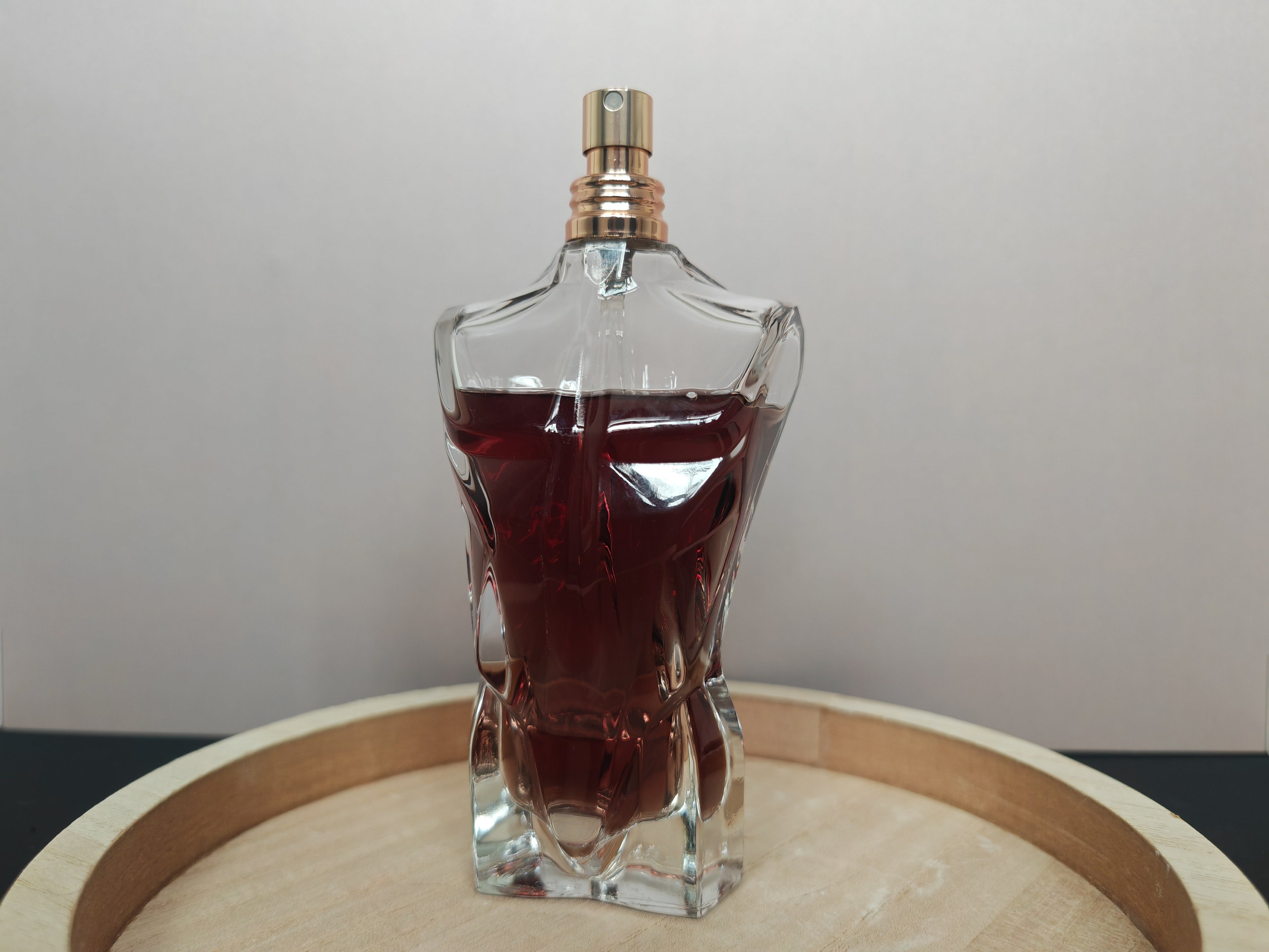 Jean Paul Gaultier Le Male Essence de Parfum – Perfume Sample