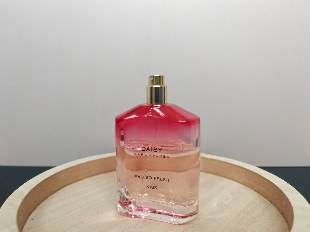 Marc Jacobs Daisy Eau So Fresh Kiss Eau de Toilette – Perfume Sample
