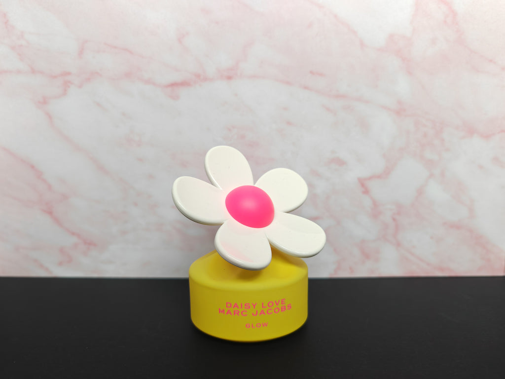 Marc Jacobs Daisy Love Glow Eau de Toilette – Perfume Sample