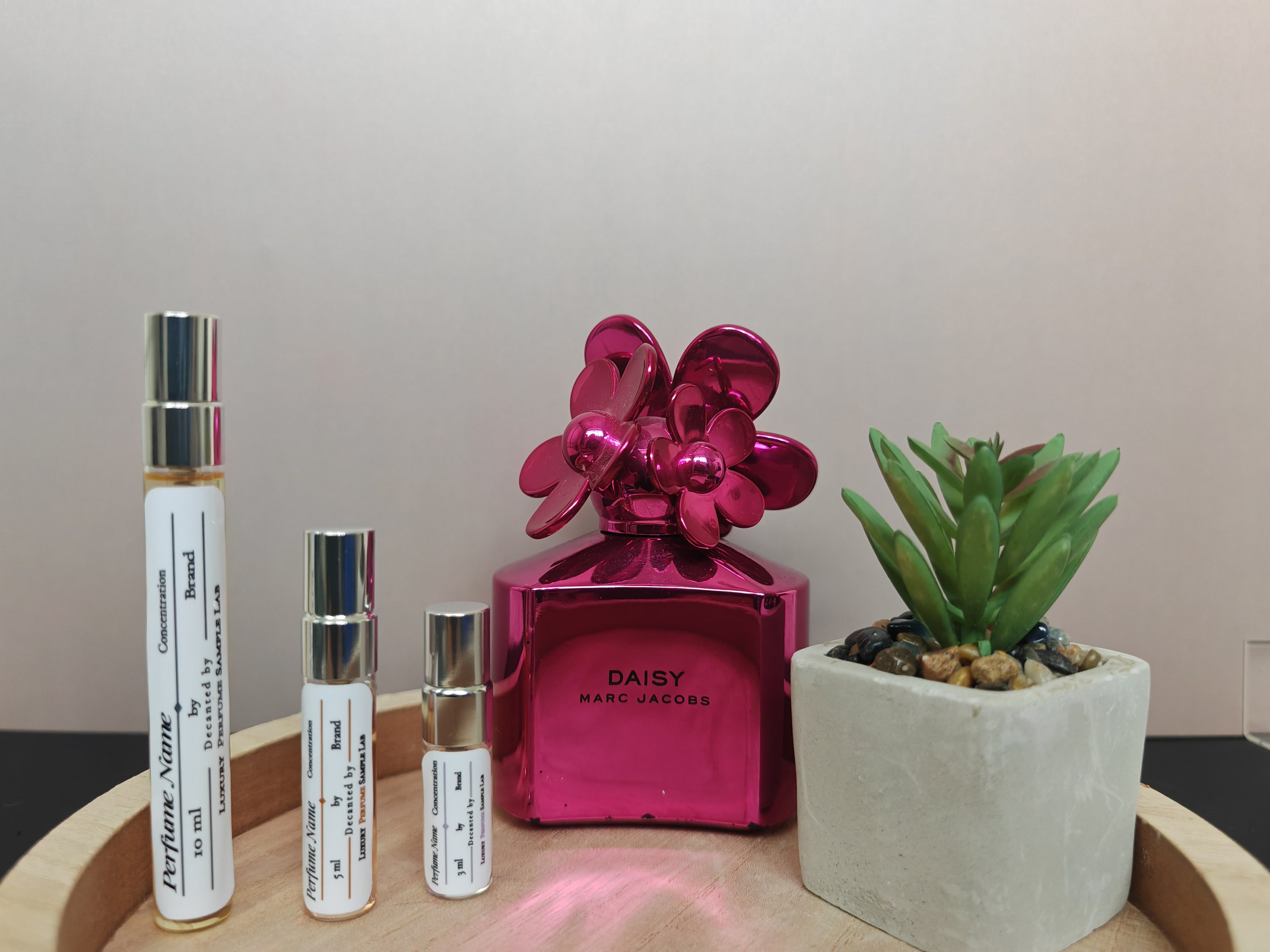 Marc Jacobs Daisy Shine Pink Edition Eau de Toilette – Perfume Sample