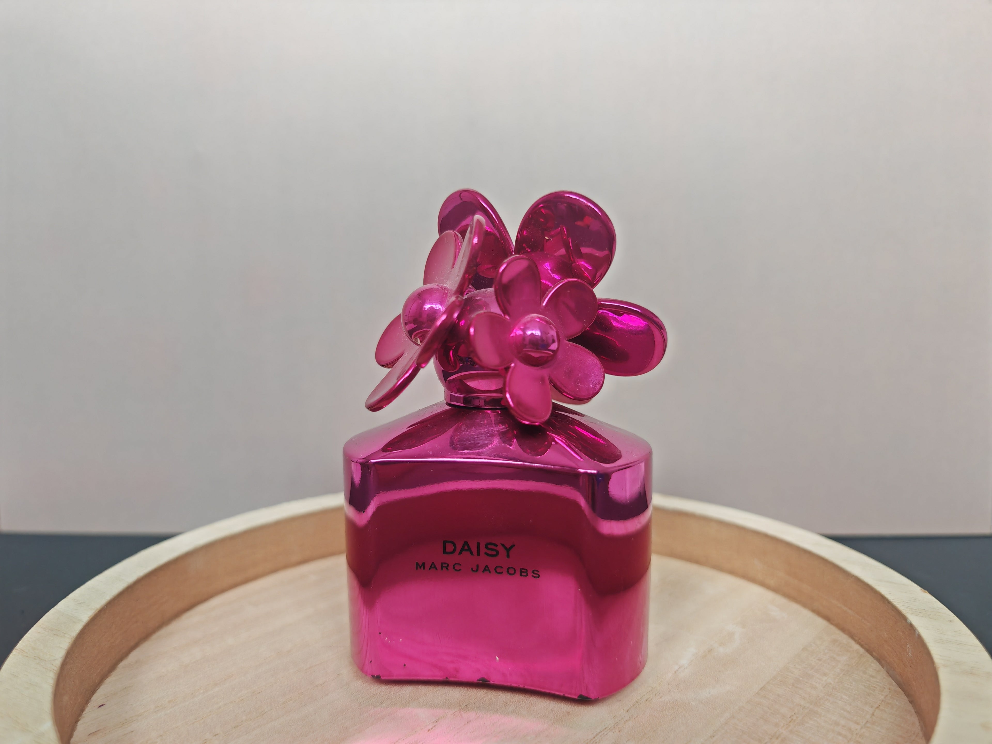 Marc Jacobs Daisy Shine Pink Edition Eau de Toilette – Perfume Sample