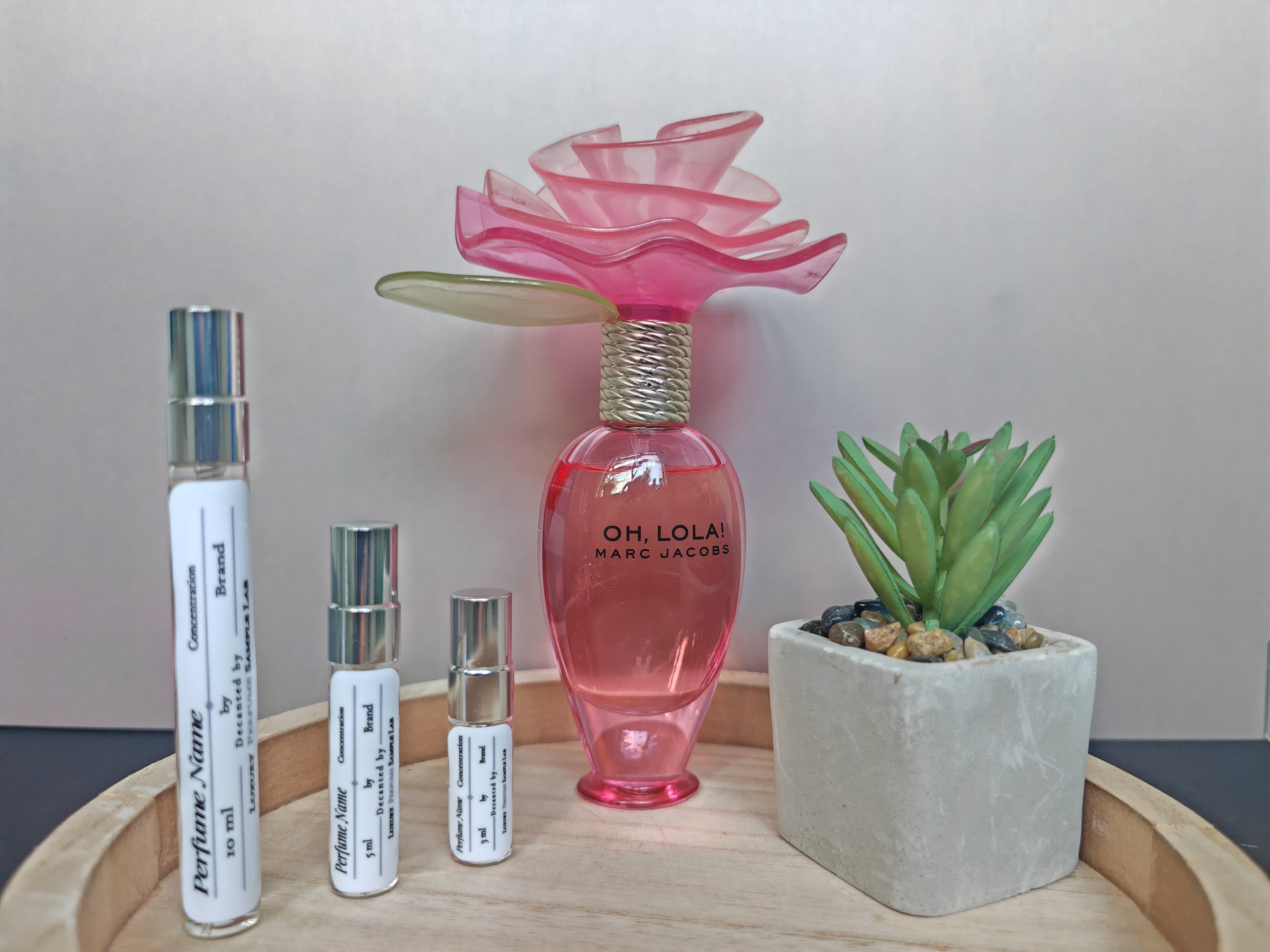 Marc Jacobs Oh, Lola! EDP – Perfume Sample