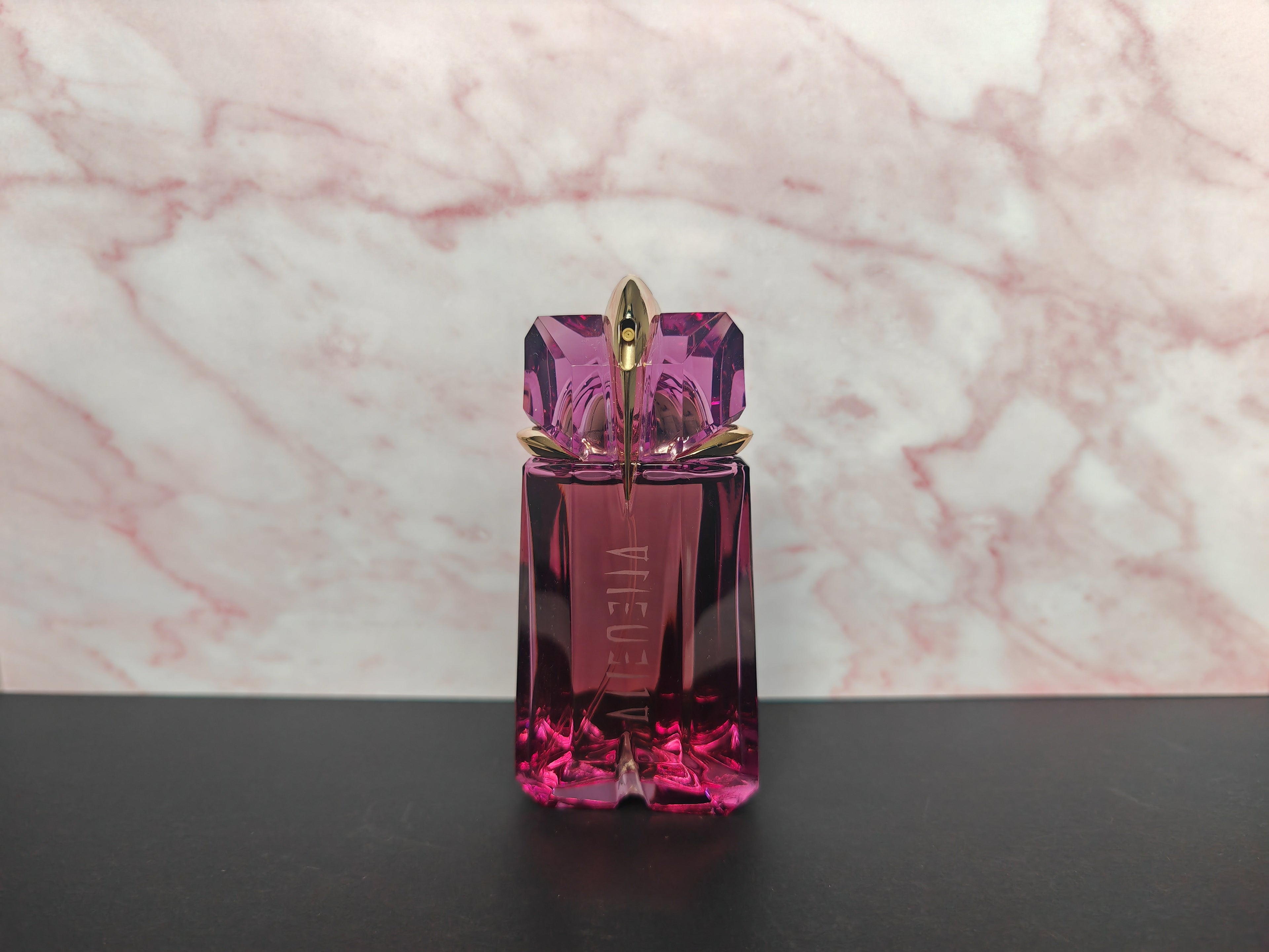 Mugler Alien Eau de Toilette – Perfume Sample