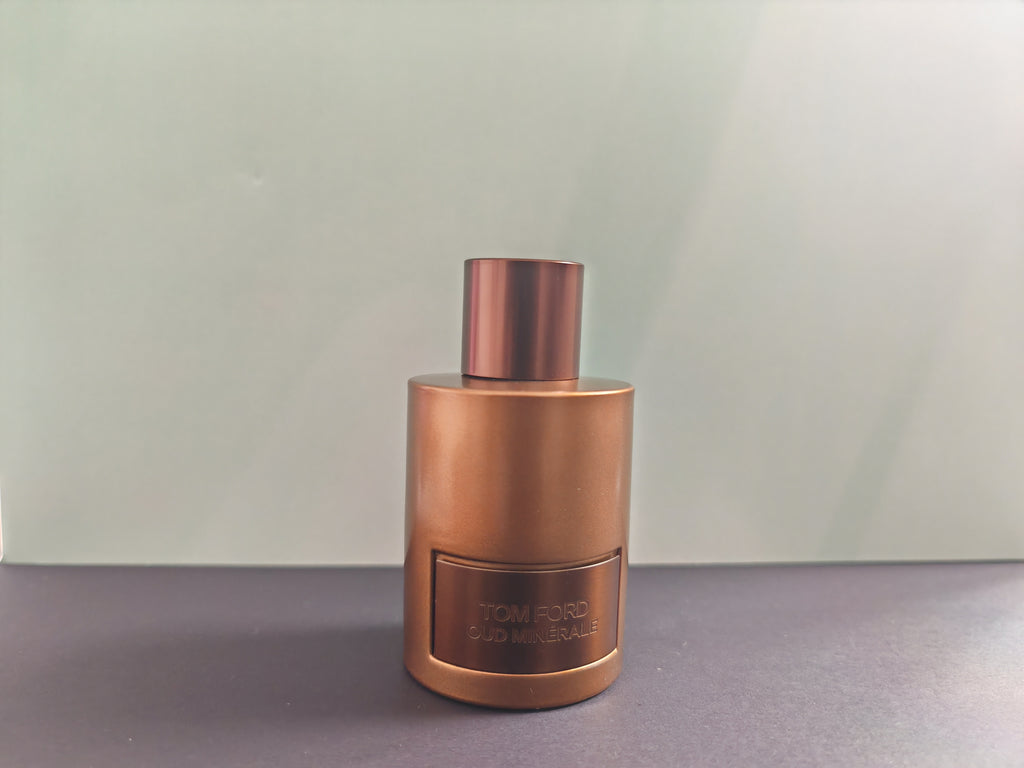 Tom Ford Oud Minérale Eau de Parfum – Perfume Sample